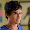 Tyler Blackburn – Bild: ABC Family/Eric McCandless Tyler Blackburn – Bild: ABC Family/Eric McCandless