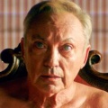 Udo Kier – Bild: Hoanzl/ ORF/ Superfilm Udo Kier – Bild: Hoanzl/ ORF/ Superfilm