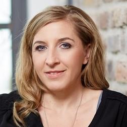 Anni Friesinger – Bild: VOX / Boris Breuer