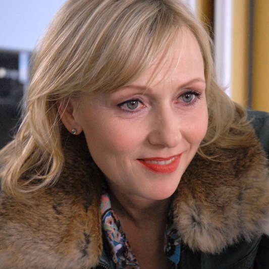 Dana Golombek von Senden – Bild: ARD/Christa Köfer Dana Golombek von Senden – Bild: ARD/Christa Köfer