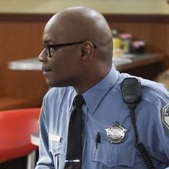 Darien Sills-Evans – Bild: 2016 CBS Broadcasting, Inc. All Rights Reserved. Lizenzbild frei