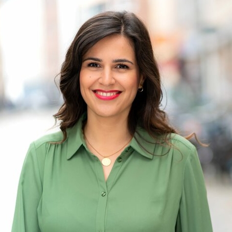 Donya Farahani – Bild: WDR/Annika Fußwinkel