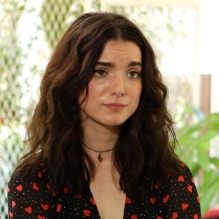 Dylan Gelula – Bild: ORF/TELE-München/Warner/Showtime/Paul Sarkis