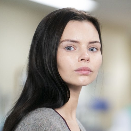 Eline Powell – Bild: Freeform / David Bukach