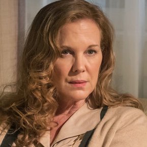 Elizabeth Perkins – Bild: NBCUniversal Media, LLC. /​ Ron Batzdorff