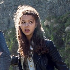 Ella Hunt – Bild: RTL Zwei