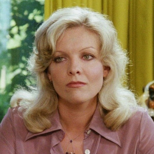 Franziska Bronnen – Bild: SRF