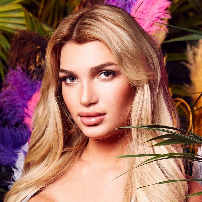 Giuliana Farfalla – Bild: MG RTL D / Arya Shirazi Giuliana Farfalla – Bild: MG RTL D / Arya Shirazi