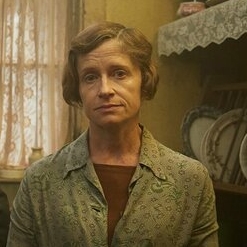 Hayley Carmichael – Bild: Robert Viglasky / Agatha Christie Productions Ltd.