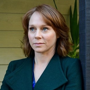 Hayley McElhinney – Bild: Fremantle Media Ltd.