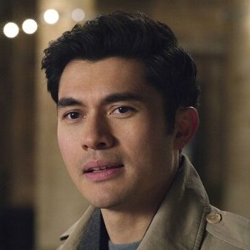 Henry Golding – Bild: RTL /​ Universal City Studios Productions LLLP /​ Perfect Universe Investment Inc.