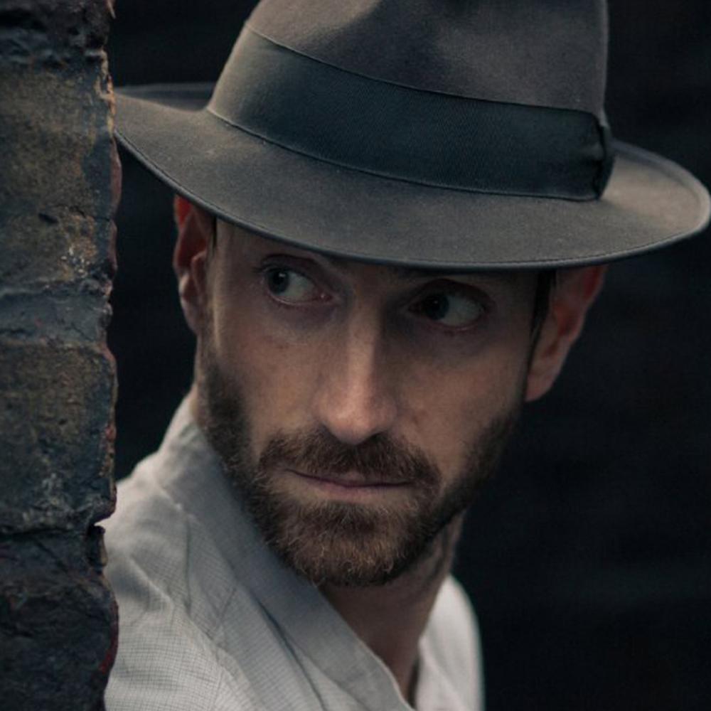 Iddo Goldberg – Bild: BBC/Tiger Aspect Productions