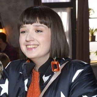 Janina Kranz – Bild: TVNOW / Rolf Baumgartner