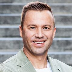 Jonny Fischer – Bild: SRF /​ Mirco Rederlechner