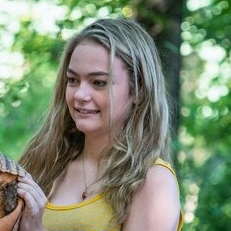 Katie Kelly – Bild: ORF/Universal/NBC/Richard DuCree