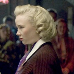 Kerrie Hayes – Bild: ARD Degeto/Weinstein