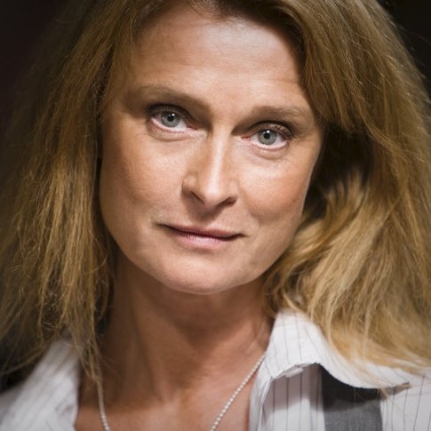 Lena Endre – Bild: ZDF und Knut Koivisto