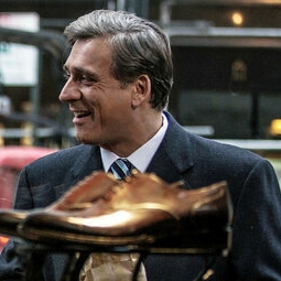 Lior Ashkenazi – Bild: SRF2