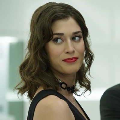 Lizzy Caplan – Bild: Nitro