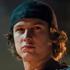 Logan Miller – Bild: Puls 4