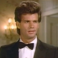 Lorenzo Lamas – Bild: CBS