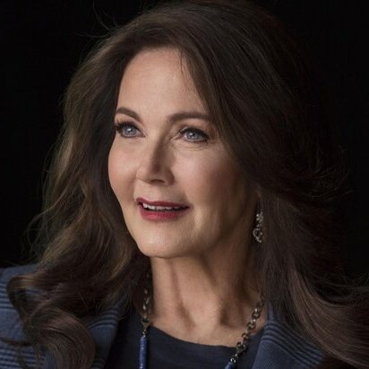 Lynda Carter – Bild: AMC Film Holdings LLC Lynda Carter – Bild: AMC Film Holdings LLC