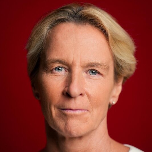 Martina Voss-Tecklenburg – Bild: RTL / Stefan Gregorowius Martina Voss-Tecklenburg – Bild: RTL / Stefan Gregorowius