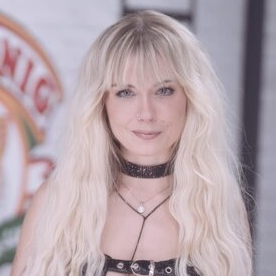 Mia Julia Brückner – Bild: ZDF und Jasper Engel./Jasper Engel