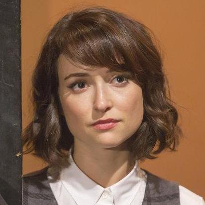 Milana Vayntrub – Bild: Ron Batzdorff/NBC