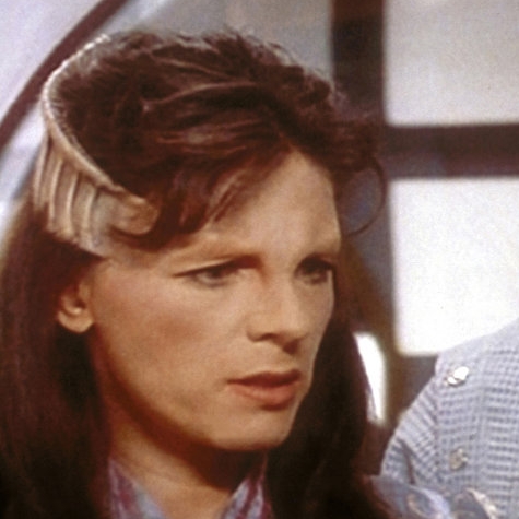 Mira Furlan – Bild: WARNER BROS.