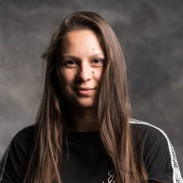 Mira Weingart – Bild: SRF/​Valentin Tripet