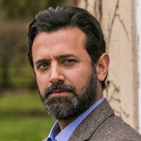 Navin Chowdhry – Bild: ZDF und MARK BOURDILLON.