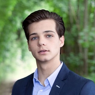 Niklas Nißl – Bild: BR/Tresor TV Produktions GmbH/Claudia Hofmair