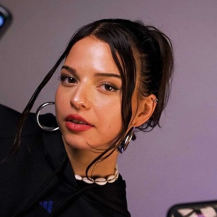 Nina Chuba – Bild: SRF