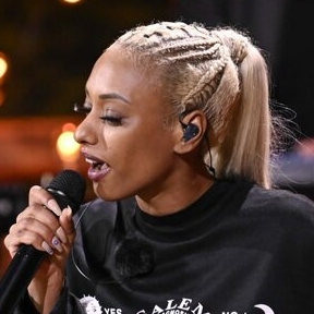 Nura – Bild: TVNOW / Markus Hertrich