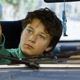 Oskar Keymer – Bild: TVNOW / Sony Pictures Television Inc.