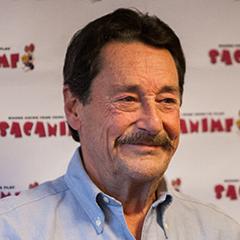 Peter Cullen – Bild: Jake Guild, Peter Cullen SacAnime 2015, CC BY 2.0
