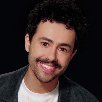 Ramy Youssef – Bild: Universal Television LLC Ramy Youssef – Bild: Universal Television LLC