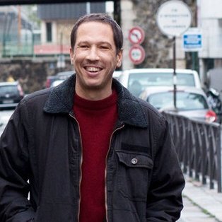Reda Kateb – Bild: SRF1 Reda Kateb – Bild: SRF1