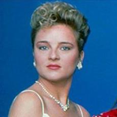 Robin Mattson – Bild: NBC