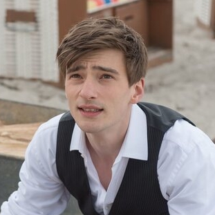 Sebastian Schneider – Bild: ZDF/Marc Meyerbröker