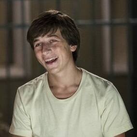 Skyler Gisondo – Bild: Warner Bros.