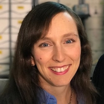 Dr. Suzanna Randall – Bild: KiKA/Rozhyar Zolfaghari