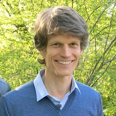 Prof. Dr. Sven Voelpel – Bild: NDR