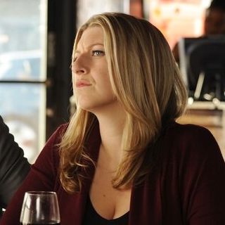 Tara Summers – Bild: NOW US