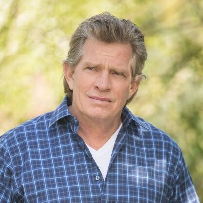 Thomas Haden Church – Bild: Sky Atlantic HD / CRAIG BLANKENHORN / HBO Thomas Haden Church – Bild: Sky Atlantic HD / CRAIG BLANKENHORN / HBO