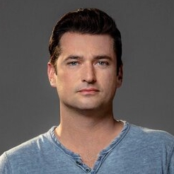 Wes Brown – Bild: Hallmark Media Productions, LLC / Brendan Meadows