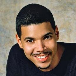 Wilson Cruz – Bild: RTL Passion / Sony Picture