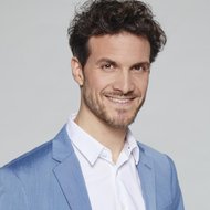 Alles Was Zahlt Awz News Fernsehserien De