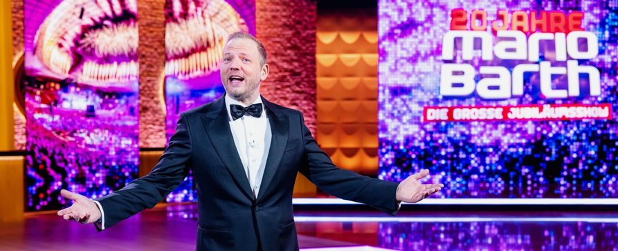 „20 Jahre Mario Barth“: RTL feiert Comedian mit Jubiläumsshow – Rückblick auf seine Karriere mit prominenten Weggefährten – Bild: RTL/​Sebastian Drüen